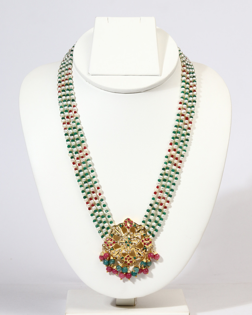 Jadau with Pearl