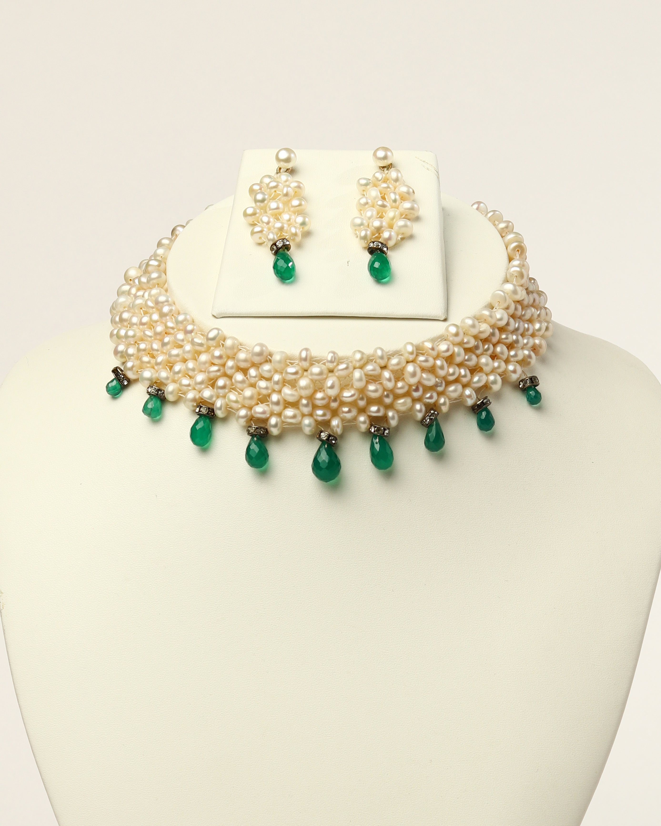 Pearl & Green Gemstone Choker Set