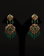 Regal Byrl Emerald 7 Lada Necklace & Earring Set – Traditional Pearl & Bright Green Emerald Nizami Jewellery