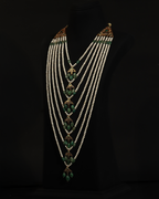 Luxury 7-Layer Satlada Necklace & Earring Set – Traditional Pearl & Deep Emerald Green Nizami Bridal Jewellery