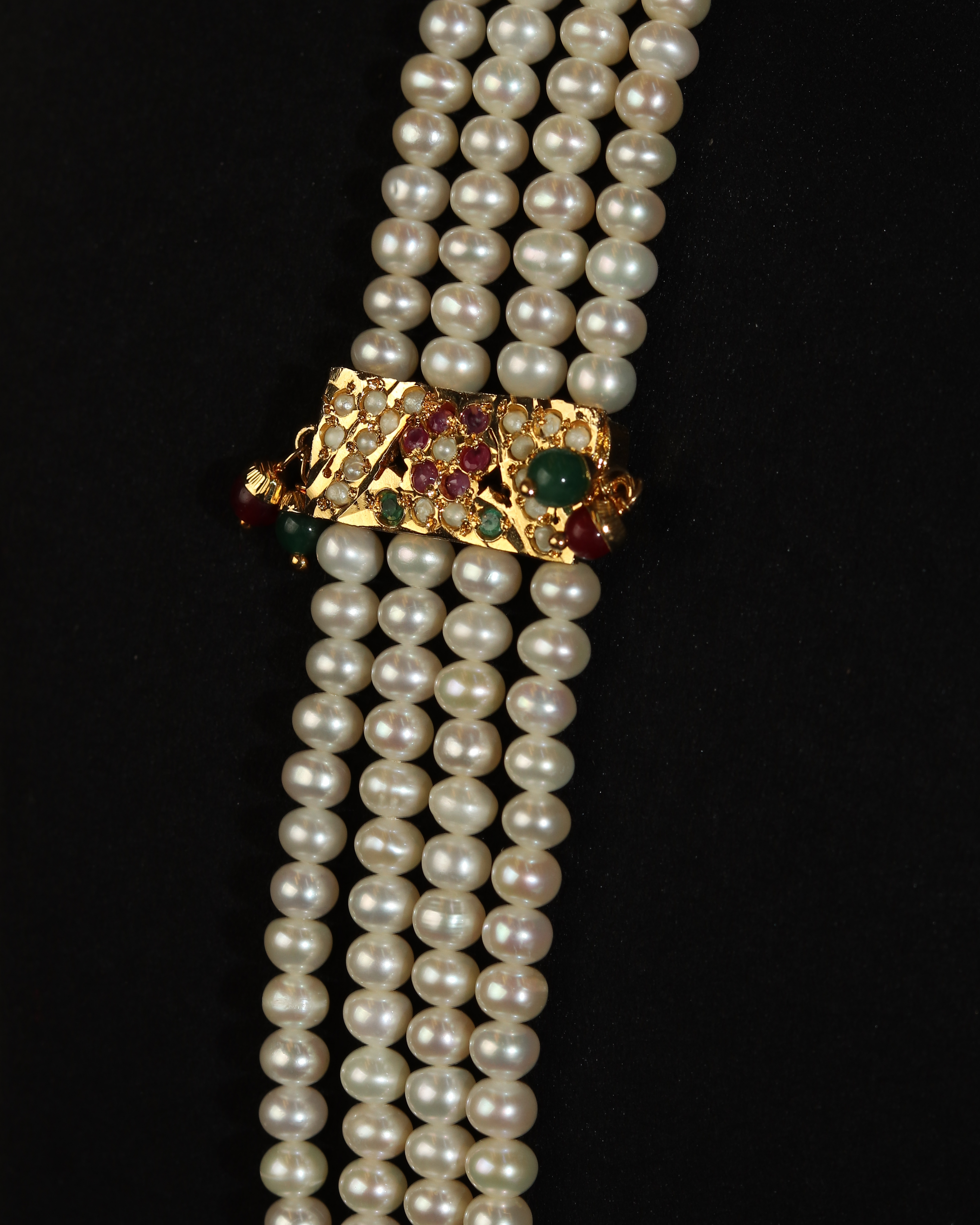 Grand Royal Jadau Real Pearl Haar – Multi-Strand Necklace with Antique Ruby & Emerald Fan Pendant